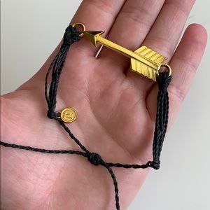 Pura Vida Arrow Bracelet